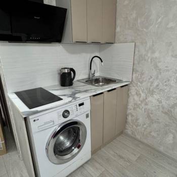 Продается 1-комнатная квартира, 18 м²