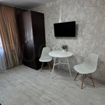 Продается 1-комнатная квартира, 18 м²