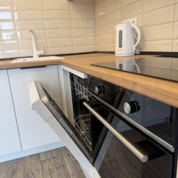 Продается 1-комнатная квартира, 28 м²