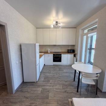 Продается 1-комнатная квартира, 28 м²