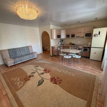 Продается 3-х комнатная квартира, 102 м²