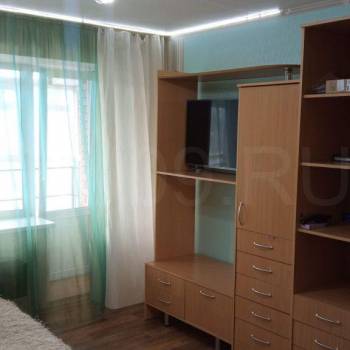 Сдается 1-комнатная квартира, 32 м²