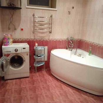 Сдается 1-комнатная квартира, 54 м²