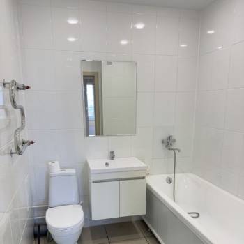 Сдается 1-комнатная квартира, 42 м²