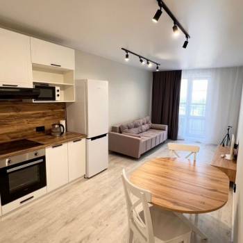 Сдается 1-комнатная квартира, 49 м²