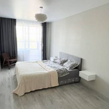 Сдается 1-комнатная квартира, 49 м²
