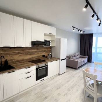 Сдается 1-комнатная квартира, 49 м²