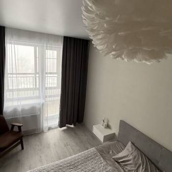 Сдается 1-комнатная квартира, 49 м²