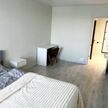 Сдается 1-комнатная квартира, 49 м²