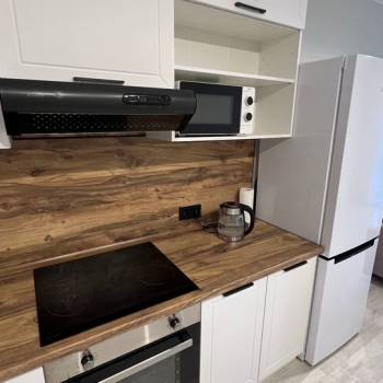 Сдается 1-комнатная квартира, 49 м²
