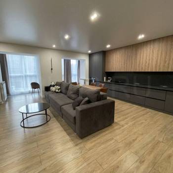 Продается 2-х комнатная квартира, 65 м²