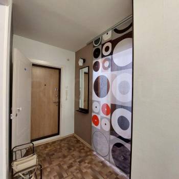 Продается 1-комнатная квартира, 39 м²