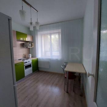 Продается 1-комнатная квартира, 39 м²