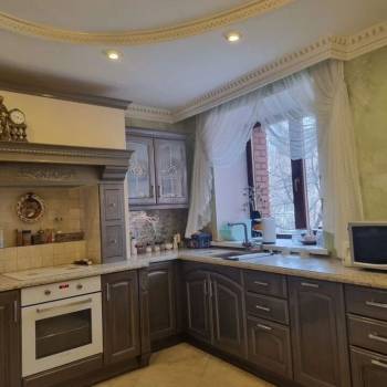 Продается 3-х комнатная квартира, 124 м²