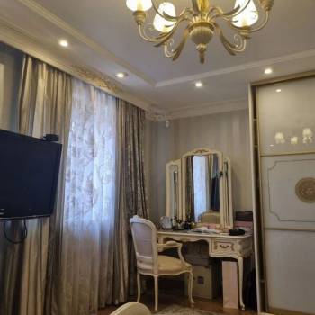 Продается 3-х комнатная квартира, 124 м²