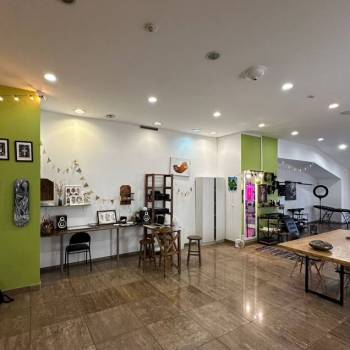 Сдается Нежилое помещение, 130 м²