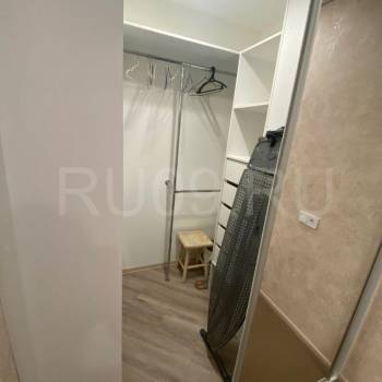 Сдается 1-комнатная квартира, 49 м²