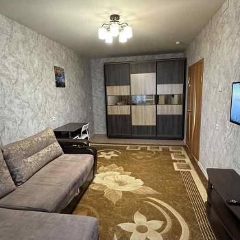 Сдается 1-комнатная квартира, 40 м²