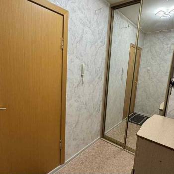 Сдается 1-комнатная квартира, 40 м²