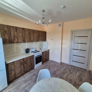 Сдается 1-комнатная квартира, 41 м²