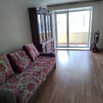 Сдается 1-комнатная квартира, 38,3 м²
