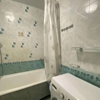 Сдается 2-х комнатная квартира, 64 м²