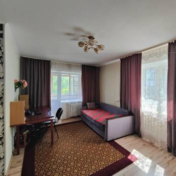Продается 1-комнатная квартира, 31,8 м²