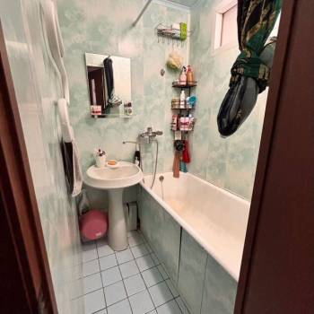 Продается 3-х комнатная квартира, 47,8 м²