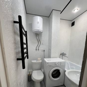Сдается 1-комнатная квартира, 48 м²