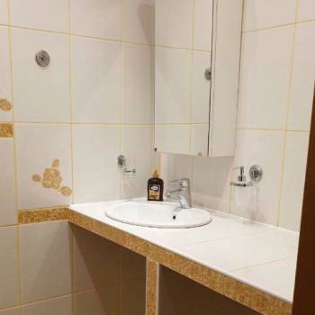 Сдается Многокомнатная квартира, 96,4 м²
