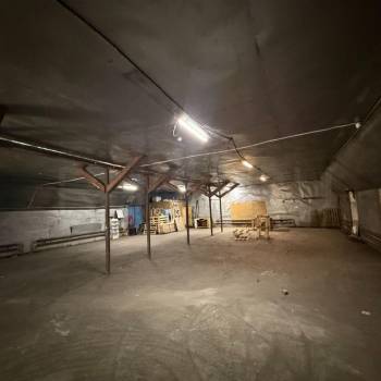 Сдается Нежилое помещение, 338 м²