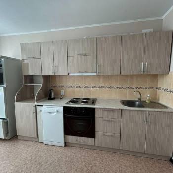 Сдается 2-х комнатная квартира, 68 м²