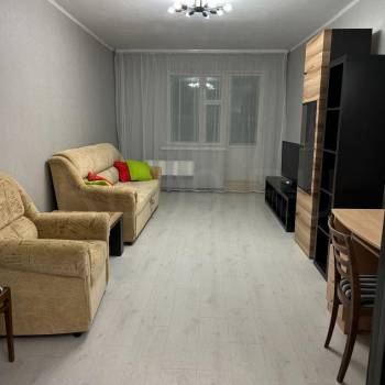 Сдается 2-х комнатная квартира, 68 м²