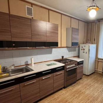 Сдается 1-комнатная квартира, 50 м²