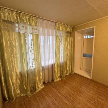 Сдается 1-комнатная квартира, 50 м²