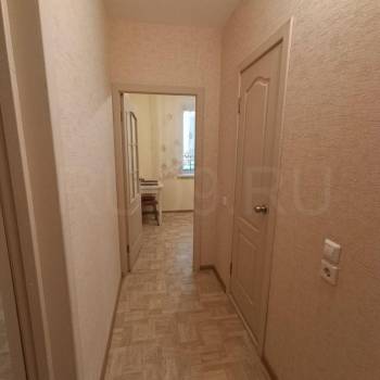 Сдается 1-комнатная квартира, 38 м²