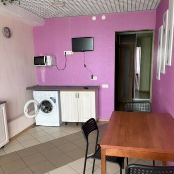 Сдается 1-комнатная квартира, 50 м²