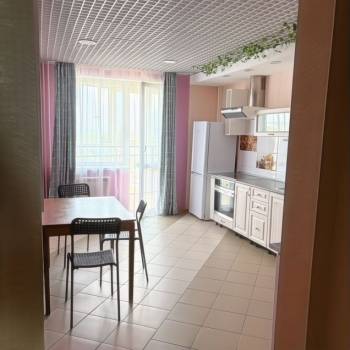 Сдается 1-комнатная квартира, 50 м²