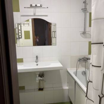 Сдается 1-комнатная квартира, 50 м²