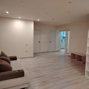 Продается 3-х комнатная квартира, 96,6 м²