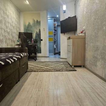 Продается 1-комнатная квартира, 33 м²