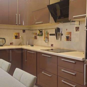 Продается 1-комнатная квартира, 33 м²