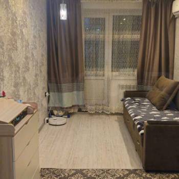 Продается 1-комнатная квартира, 33 м²