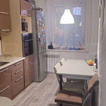 Продается 1-комнатная квартира, 33 м²