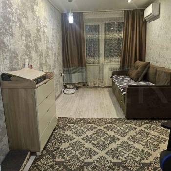 Продается 1-комнатная квартира, 33 м²