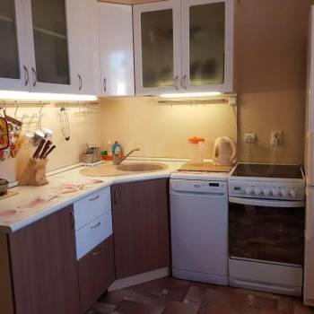 Продается 1-комнатная квартира, 37 м²