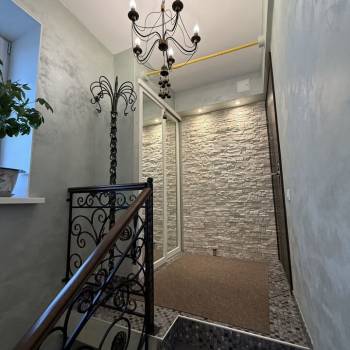Продается Многокомнатная квартира, 100,4 м²