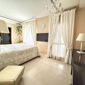 Продается Многокомнатная квартира, 100,4 м²