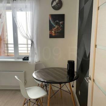 Сдается 1-комнатная квартира, 35 м²