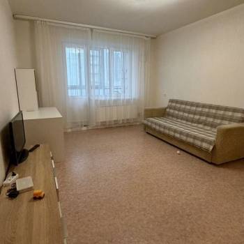 Сдается 2-х комнатная квартира, 60 м²